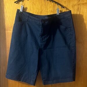 Denver Hayes Women's Navy Cargo Shorts 14